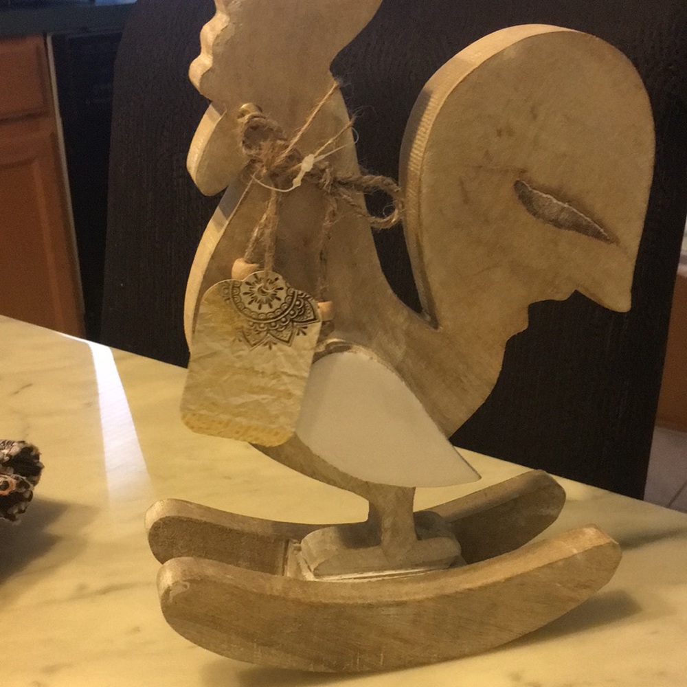 Swinging wood  Decor